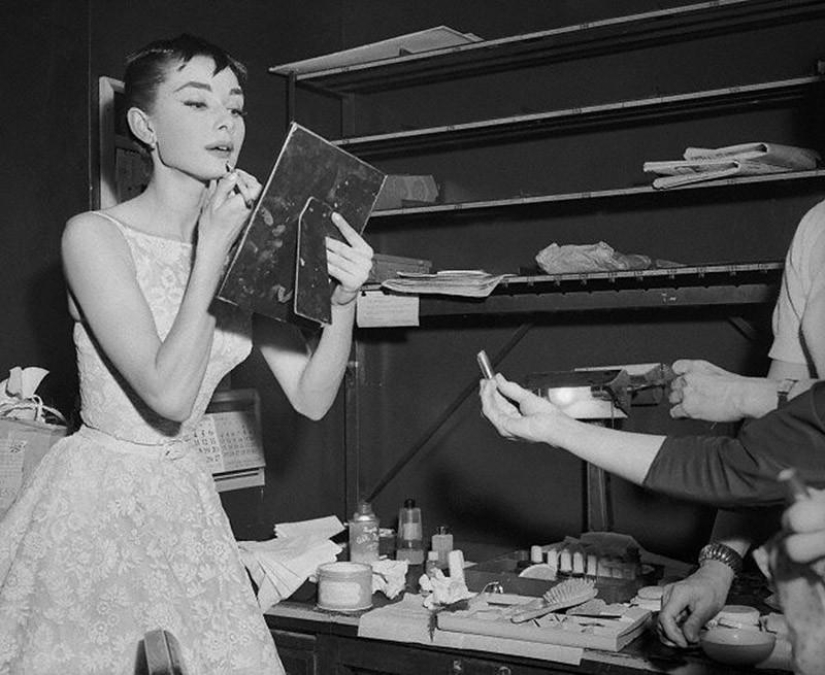 All the best photos of Audrey Hepburn All the best photos of Audrey Hepburn