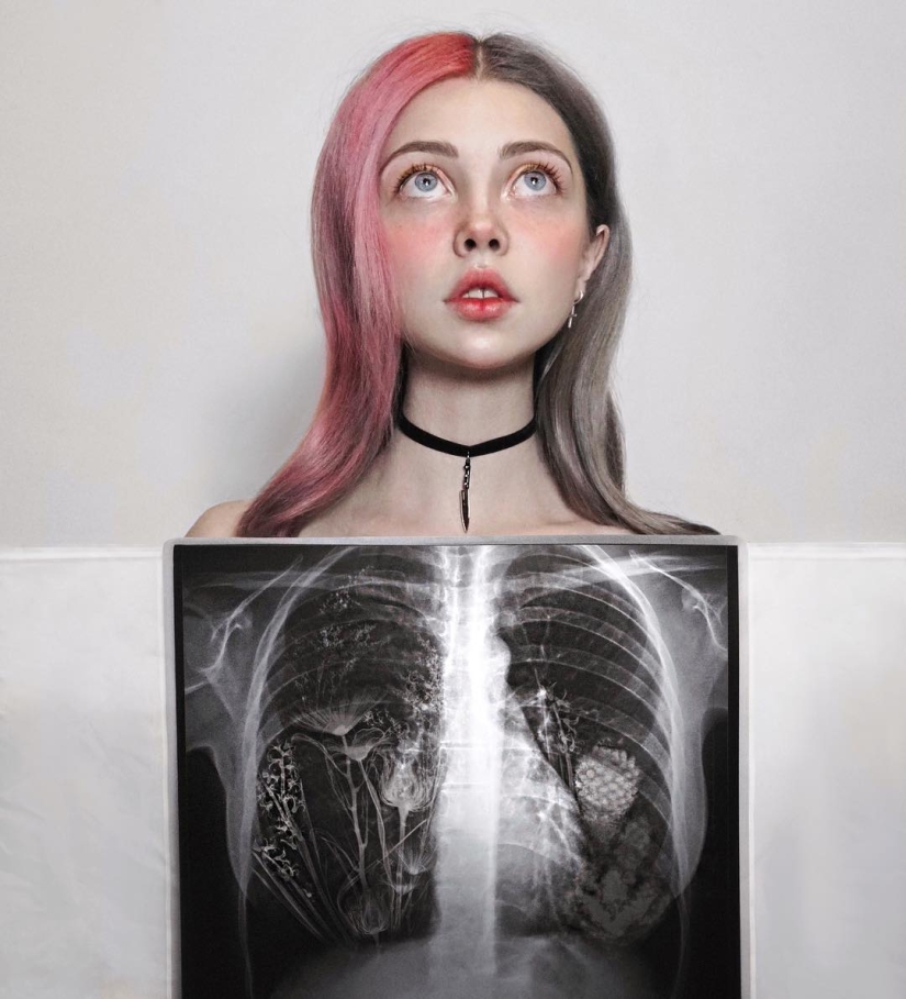 Alternate reality Elena Sadlinki: brain-breaking selfie, thought provoking Alternate reality Elena Sadlinki: brain-breaking selfie, thought provoking