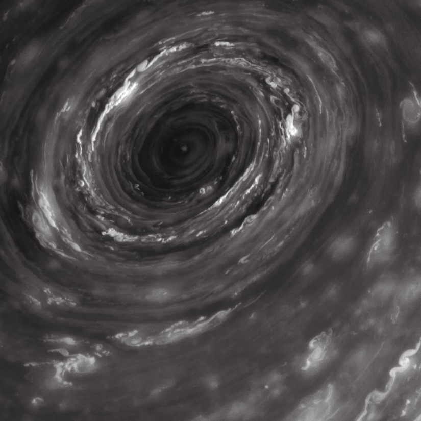 Amazing Epic Photos of Saturn