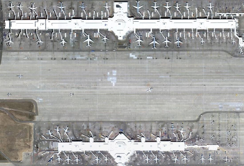 Amazing geometry of runways Amazing geometry of runways