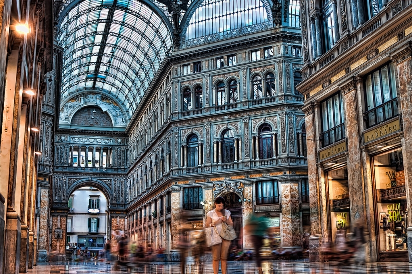 Amazing outdoor sauna - the largest in the world Amazing outdoor sauna - the largest in the world