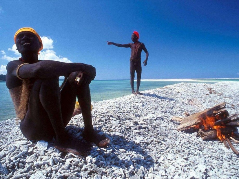 Amazing skills and abilities of the tribal peoples of the world