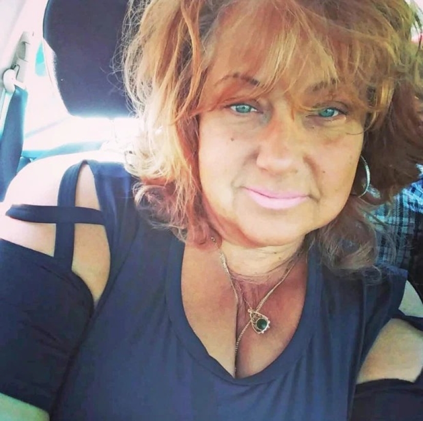 Amor sin prejuicios: una mujer tiene una aventura con un chico 35 años más joven que ella Amor sin prejuicios: una mujer tiene una aventura con un chico 35 años más joven que ella