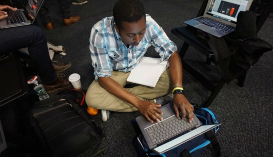 An American developer was fired by mistake by a robot, and none of the bosses could stop him