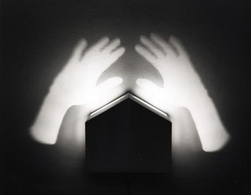 An artist who paints with a shadow An artist who paints with a shadow