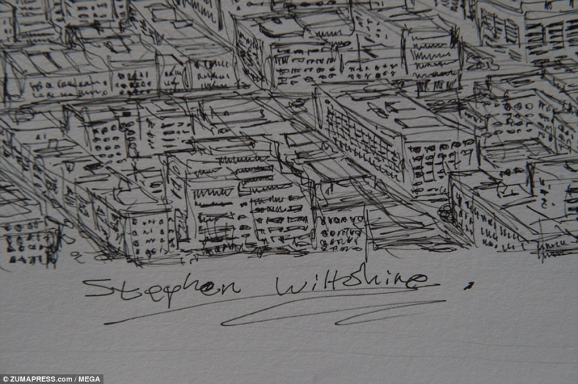 An autistic artist took a look at Manhattan from a helicopter and drew it in all its details from memory An autistic artist took a look at Manhattan from a helicopter and drew it in all its details from memory