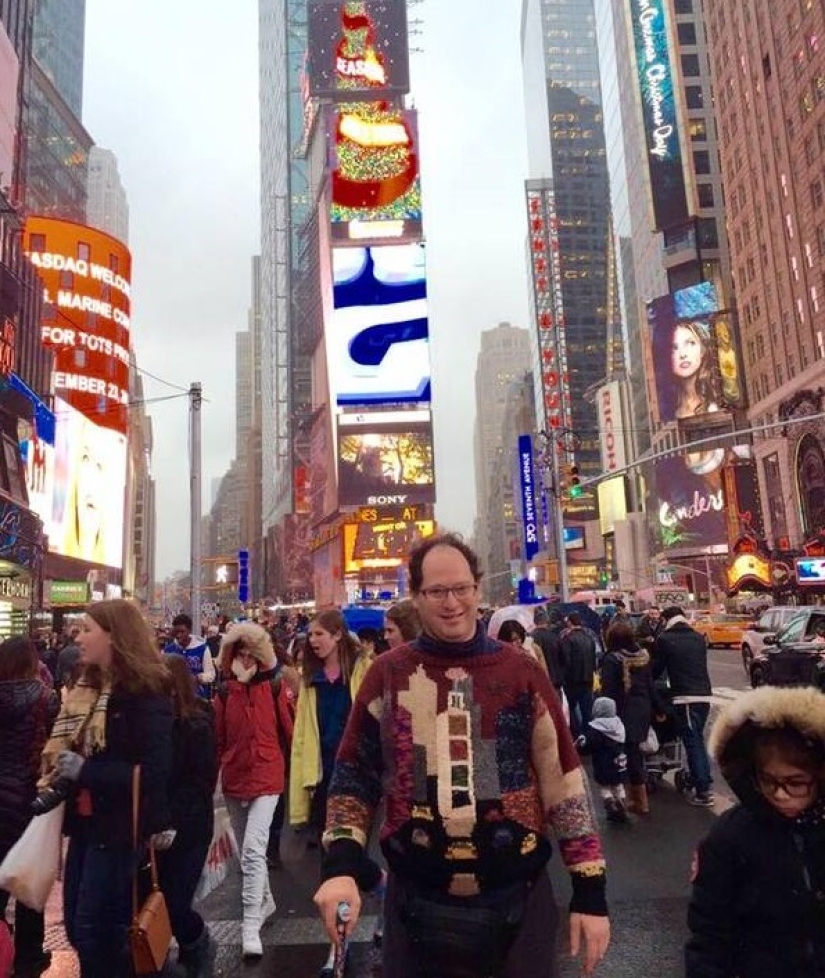 An icon of style, or What a fashionable sweater should be