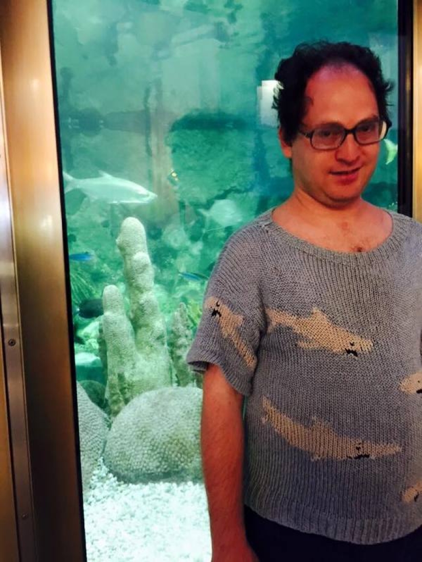 An icon of style, or What a fashionable sweater should be