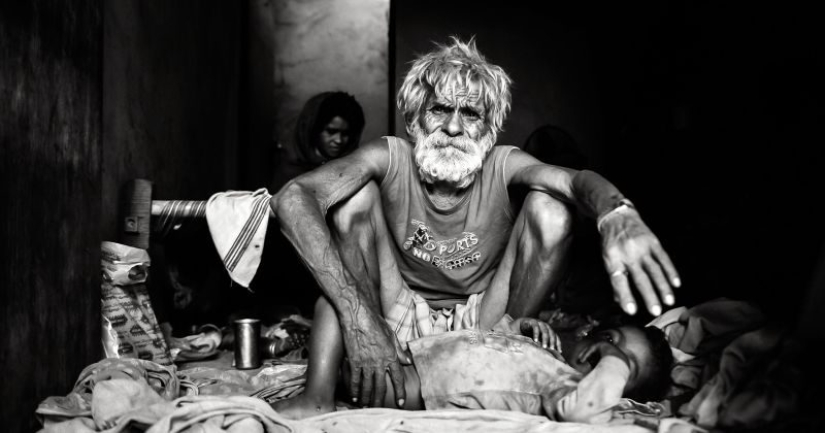 An Indian man who became a father at 96 died at 104 due to smoking in bed