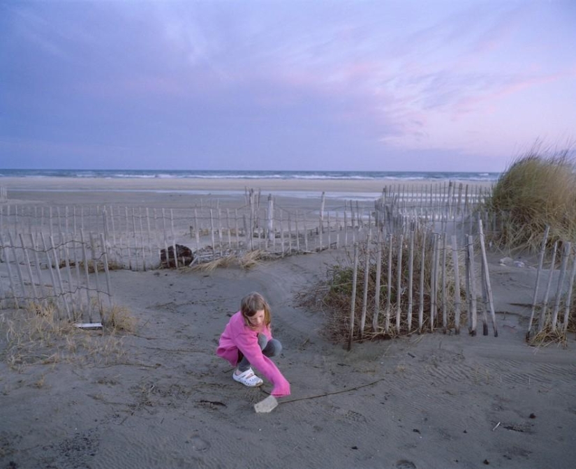 An island of freedom and warmth: the last wild beach of Piemanson