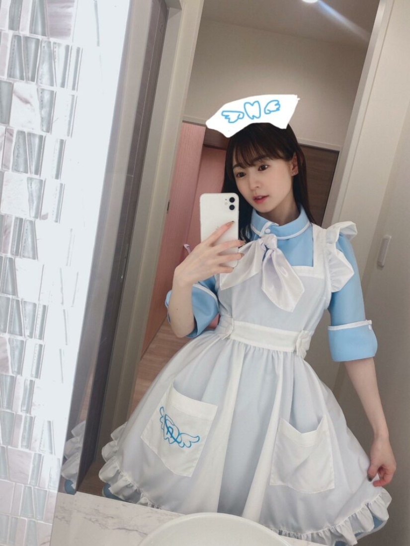 Anime maids work in one of the Tokyo dentists Anime maids work in one of the Tokyo dentists