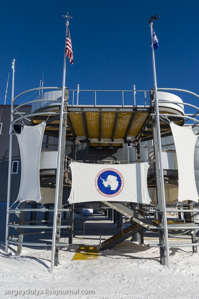 Antarctic station at the South Pole "Amundsen — Scott"