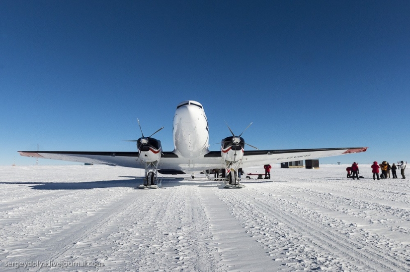 Antarctic station at the South Pole "Amundsen — Scott"