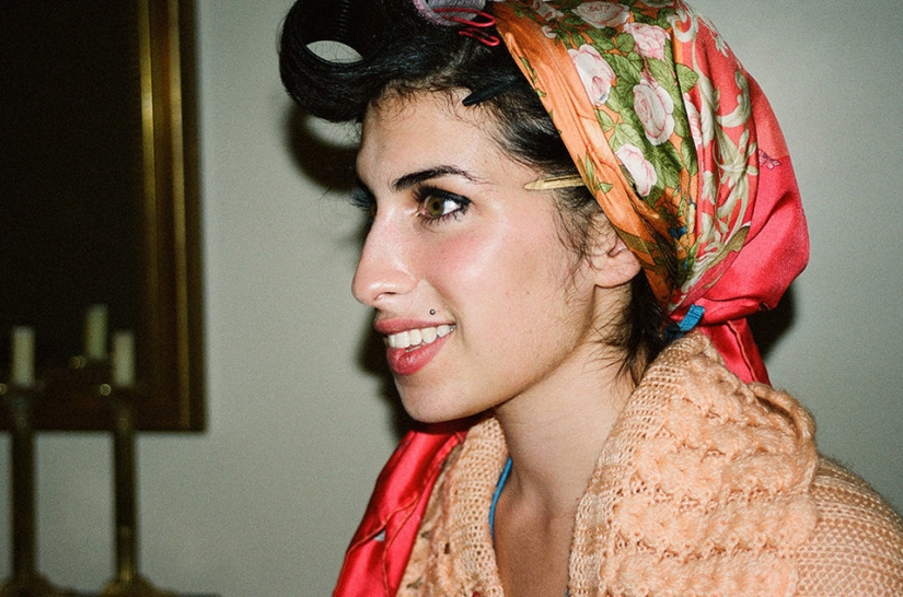 Antes de la fama y las drogas: raras fotos de una joven y feliz Amy Winehouse