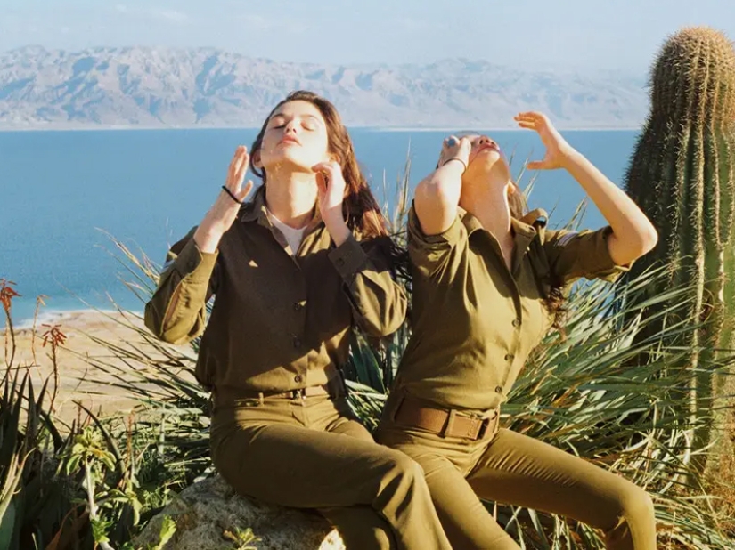 Armados con belleza: 25 fotos de bellezas sirviendo en el ejército israelí Armados con belleza: 25 fotos de bellezas sirviendo en el ejército israelí