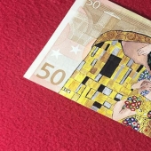 Art is more expensive than money: A Spaniard draws gorgeous pictures on 50 euro bills