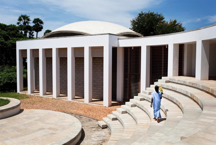 Auroville: a city in which there is no politics, religion and national differences