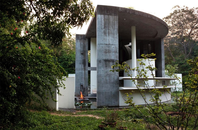 Auroville: a city in which there is no politics, religion and national differences