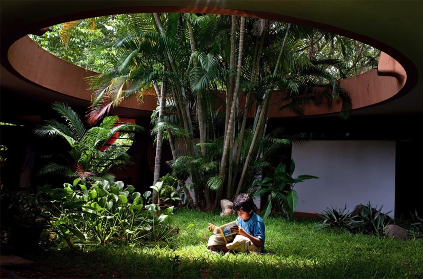 Auroville: a city in which there is no politics, religion and national differences