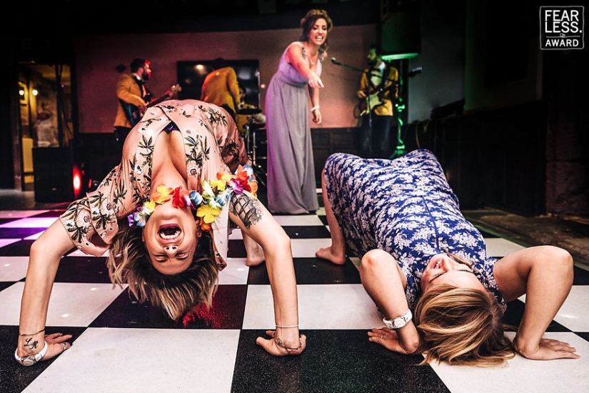 "Award to the Fearless": 30 best wedding photos of 2018