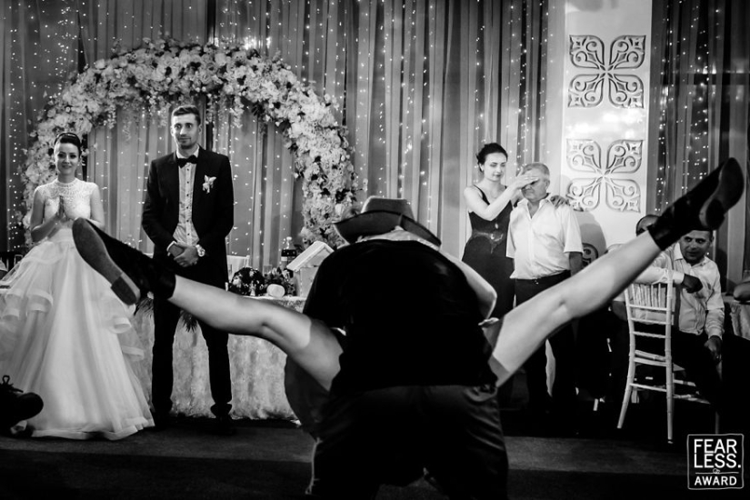 "Award to the Fearless": 30 best wedding photos of 2018