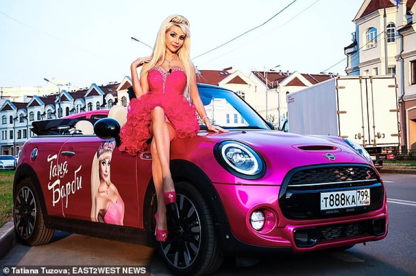 Barbie rusa Tanya Tuzova: se casó cinco veces, gastó millones en muñecas, pero se queja de soledad