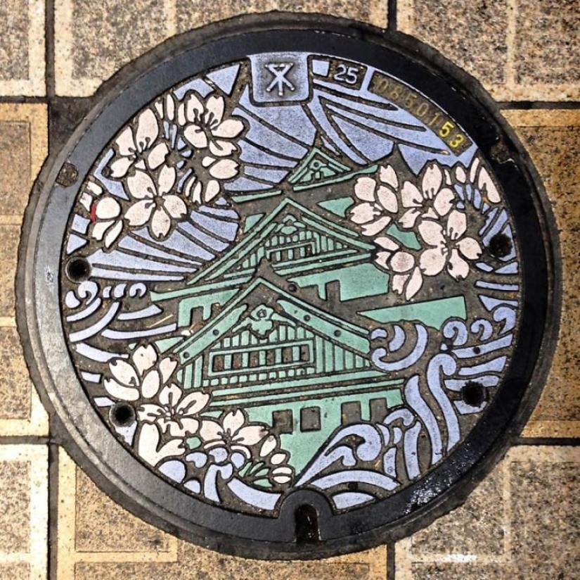 Beauty underfoot: the most beautiful manholes from Japan Beauty underfoot: the most beautiful manholes from Japan