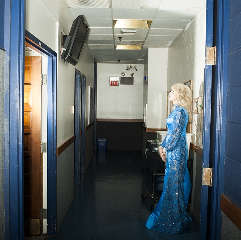Behind the scenes of the Miss Age America beauty pageant Behind the scenes of the Miss Age America beauty pageant