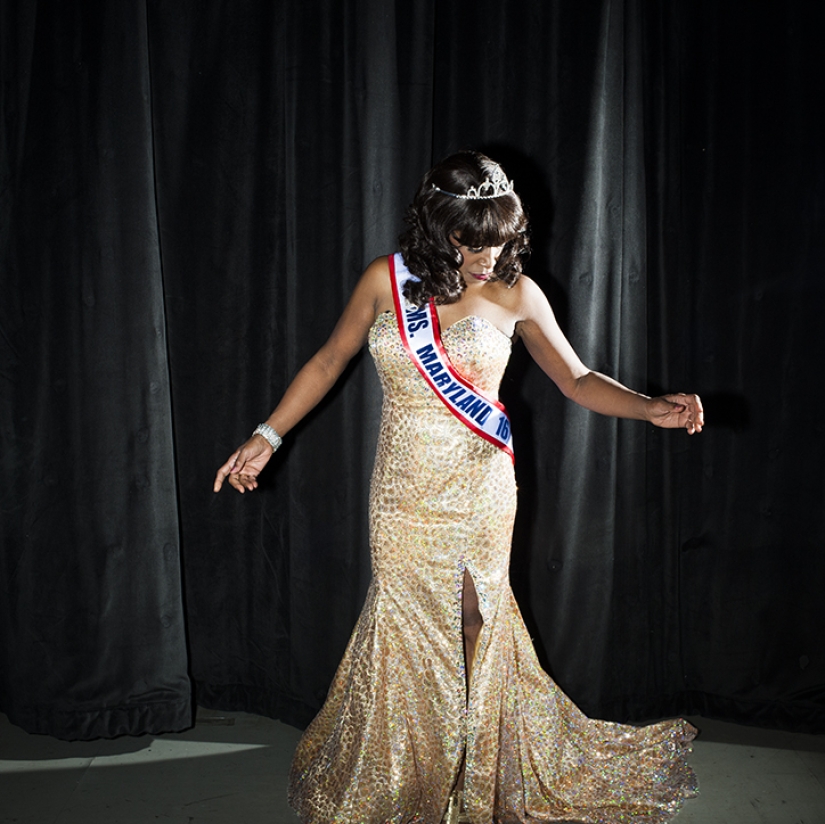 Behind the scenes of the Miss Age America beauty pageant Behind the scenes of the Miss Age America beauty pageant