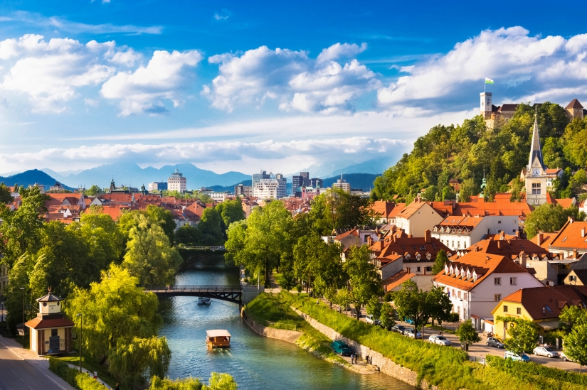 Belleza modesta escondida en los bosques… Ljubljana Belleza modesta escondida en los bosques… Ljubljana