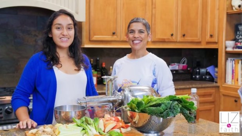 Blogger who was "cured" of cancer and non-traditional orientation with the help of veganism, died of cancer