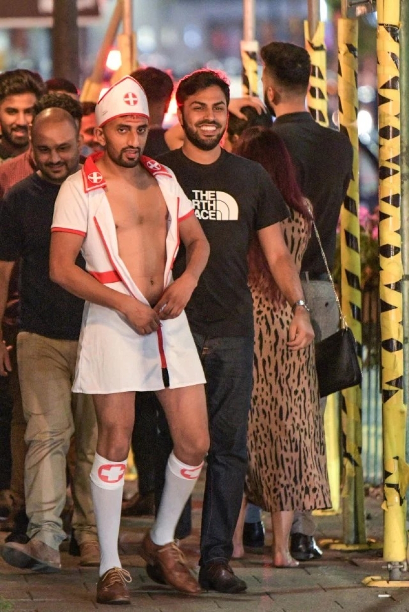 "Bloody Mary": los británicos celebraron el fin de semana de agosto con borracheras y peleas de borrachos