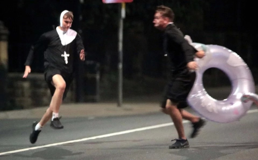 "Bloody Mary": los británicos celebraron el fin de semana de agosto con borracheras y peleas de borrachos "Bloody Mary": los británicos celebraron el fin de semana de agosto con borracheras y peleas de borrachos