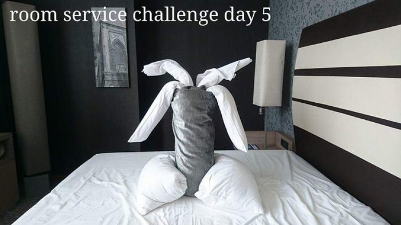 Bored on a business trip, the guest began to leave funny messages to the maids