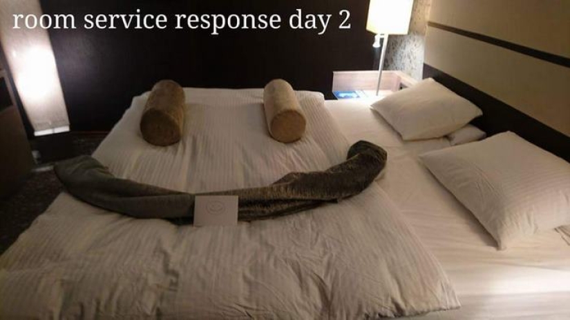 Bored on a business trip, the guest began to leave funny messages to the maids