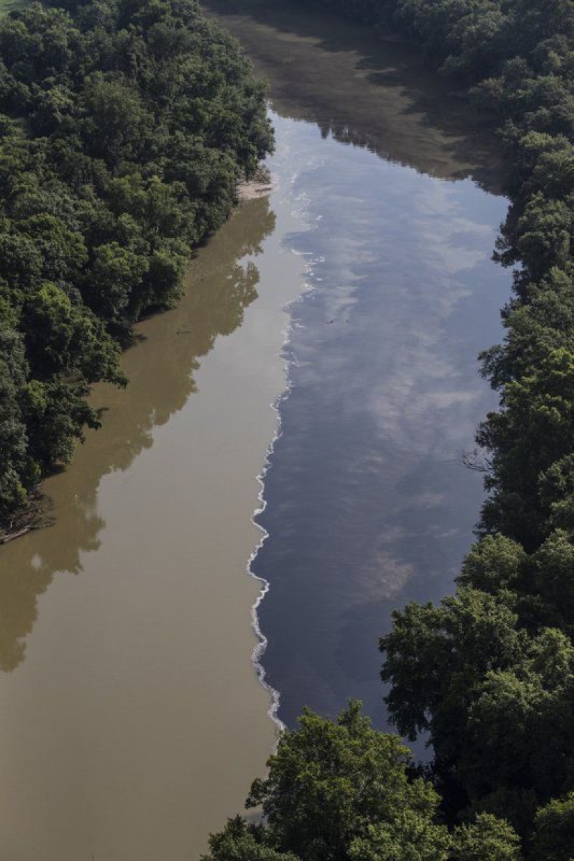 Bourbon in rivers and ethanol in the air: Jim Beam whiskey warehouses burn in Kentucky