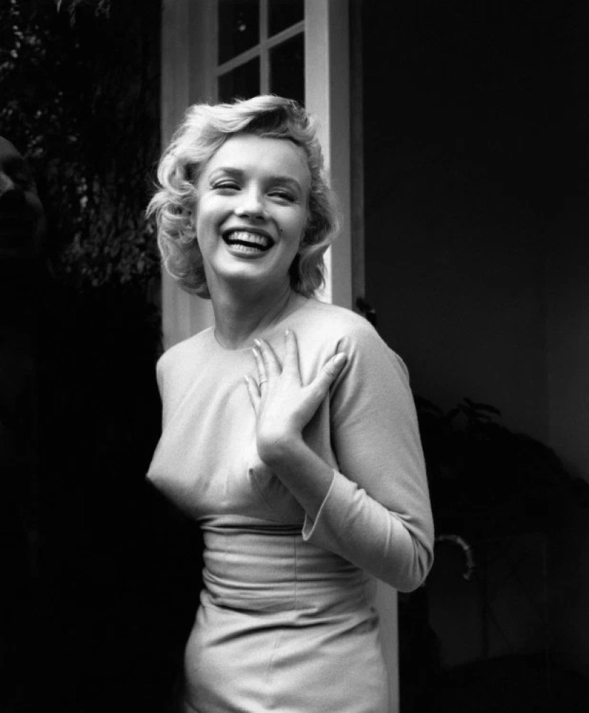 "Box 39": found a box with secret documents that can shed light on the circumstances of the death of Marilyn Monroe "Box 39": found a box with secret documents that can shed light on the circumstances of the death of Marilyn Monroe