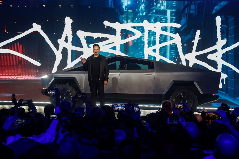 Brick with wheels: Tesla unveiled Cybertruck electric pickup, the network responded with Memes