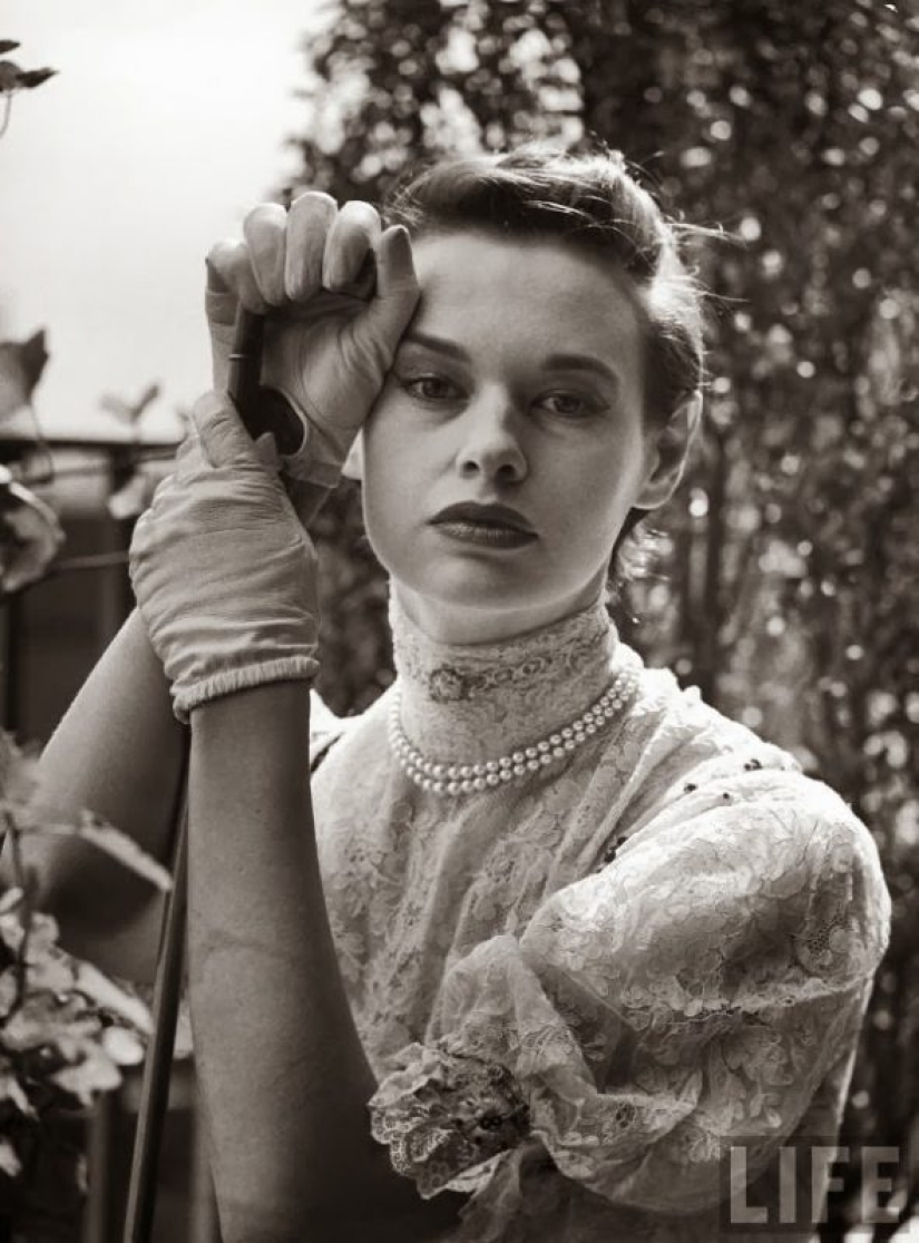 Bright dawn, quiet sunset: Gloria Vanderbilt, who inspired the author of the novel Breakfast at Tiffany's, has died
