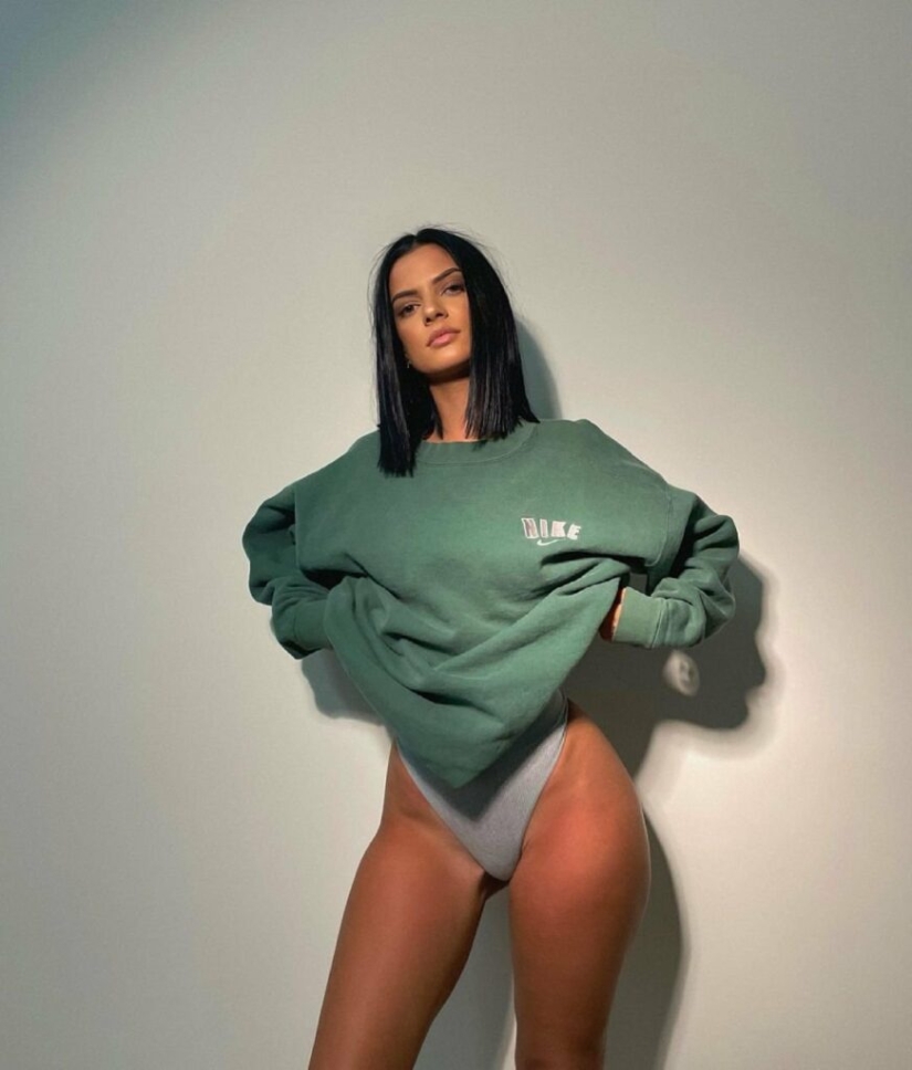 Brunette Sam Parks — Hot dessert from Australia Brunette Sam Parks — Hot dessert from Australia