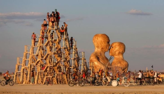 Burning Man 2019: metamorphoses in a hot desert Burning Man 2019: metamorphoses in a hot desert