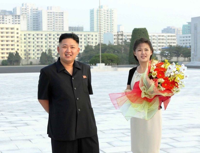 Cantante, miembro del Komsomol, belleza: la misteriosa esposa del dictador de Corea del Norte