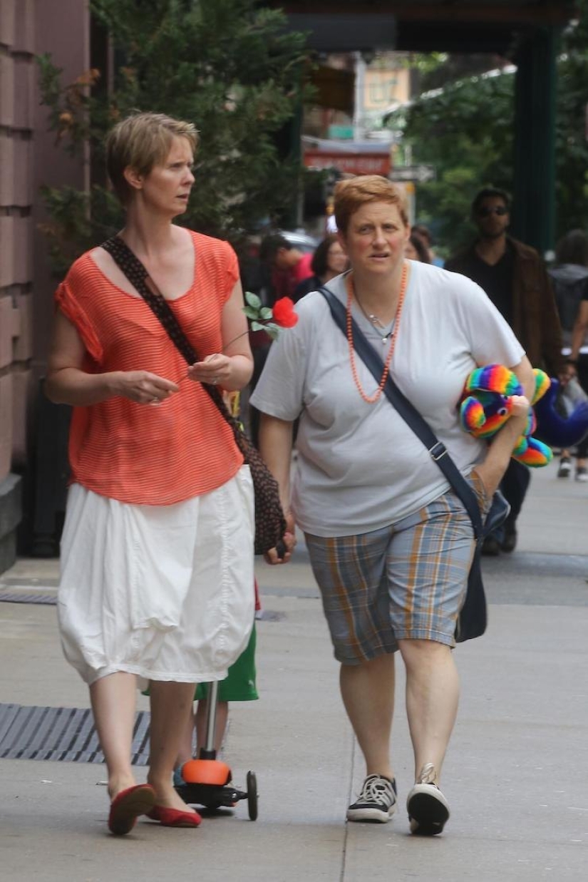 Cara Delevingne, Cynthia Nixon and 5 other Girls who prefer Girls
