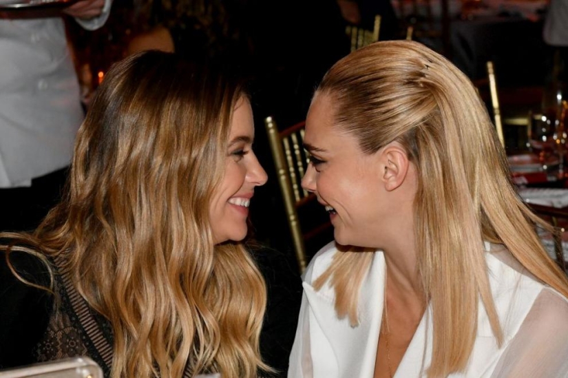 Cara Delevingne y Ashley Benson se casaron en secreto: todos los detalles del evento