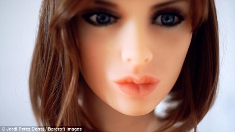 "Cariño, hoy no, tengo dolor de cabeza": a un robot sexual se le ha enseñado a rechazar a un hombre