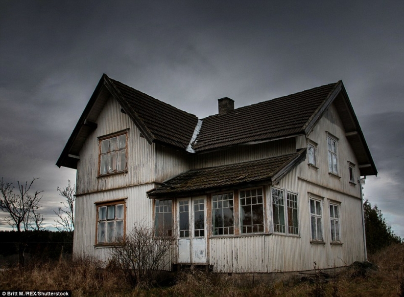 Casas abandonadas de Escandinavia, complementando la belleza de la naturaleza del norte