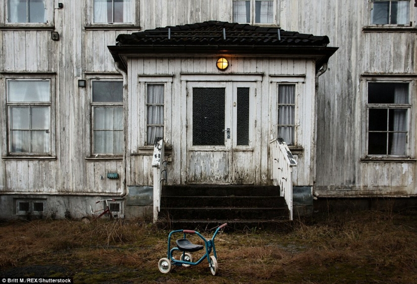 Casas abandonadas de Escandinavia, complementando la belleza de la naturaleza del norte