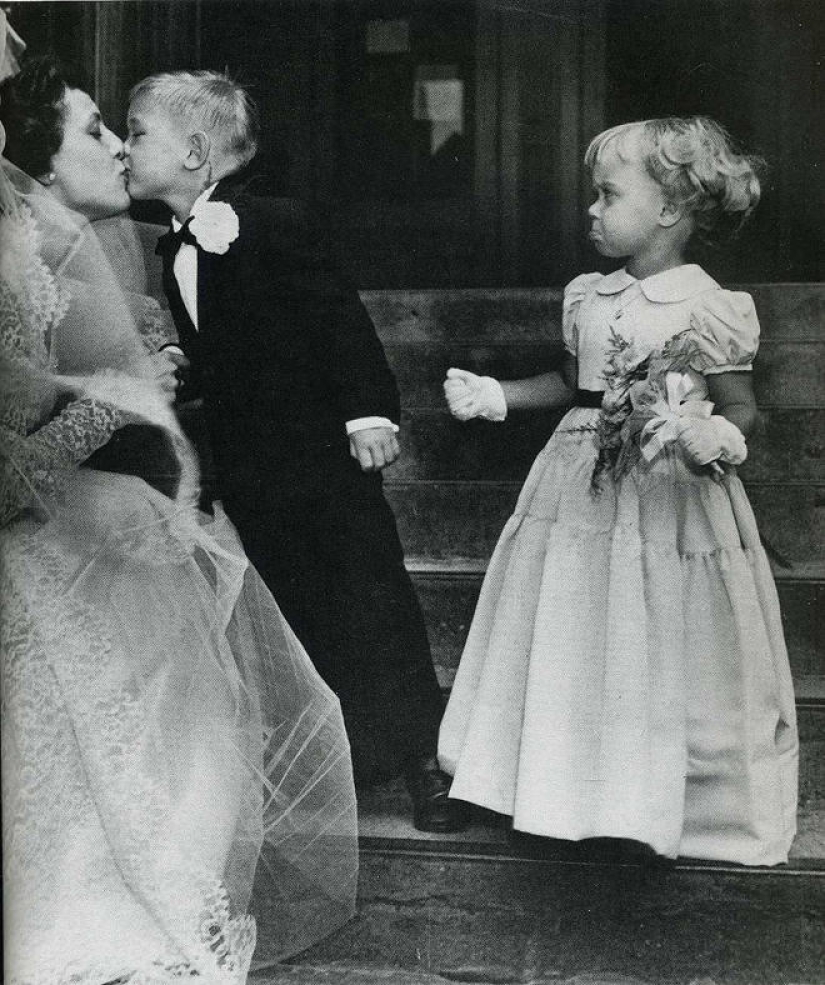 Catch the moment of history: 35 of the most successful photos that decorated LIFE magazine Catch the moment of history: 35 of the most successful photos that decorated LIFE magazine