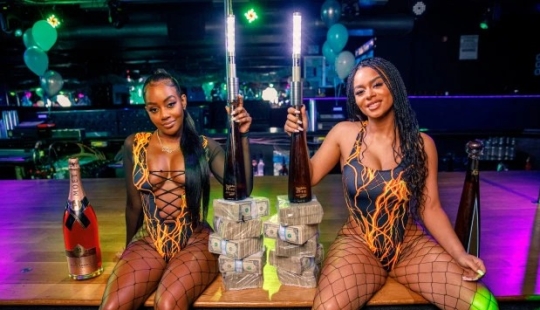 Cóctel de tentación: revelaciones de las camareras de los clubes de striptease de Nueva York