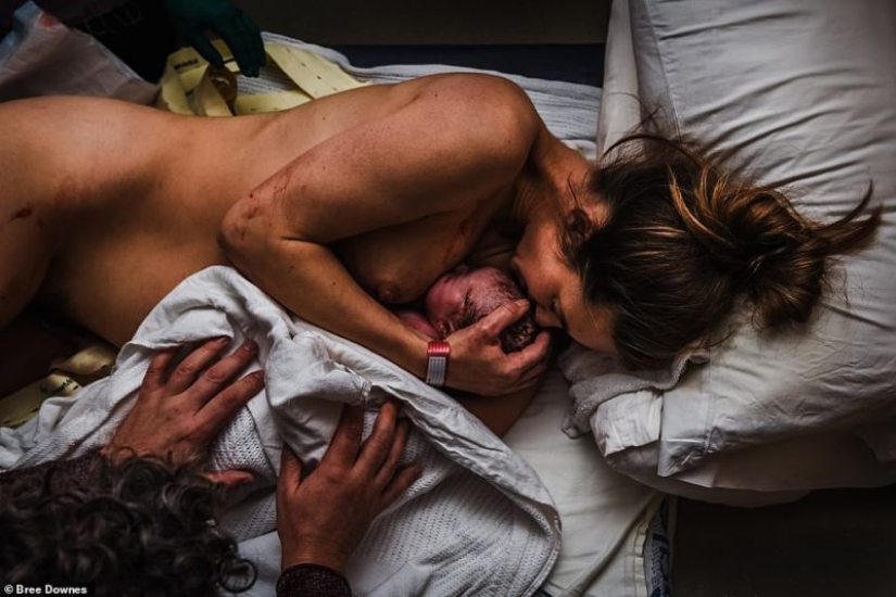 Celebración de la vida: las primeras lágrimas, alegría, llanto y dolor en las fotos del concurso anual "El nacimiento se convierte en ella"